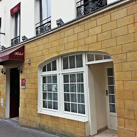 Pax Hotel Paris 18E-3
